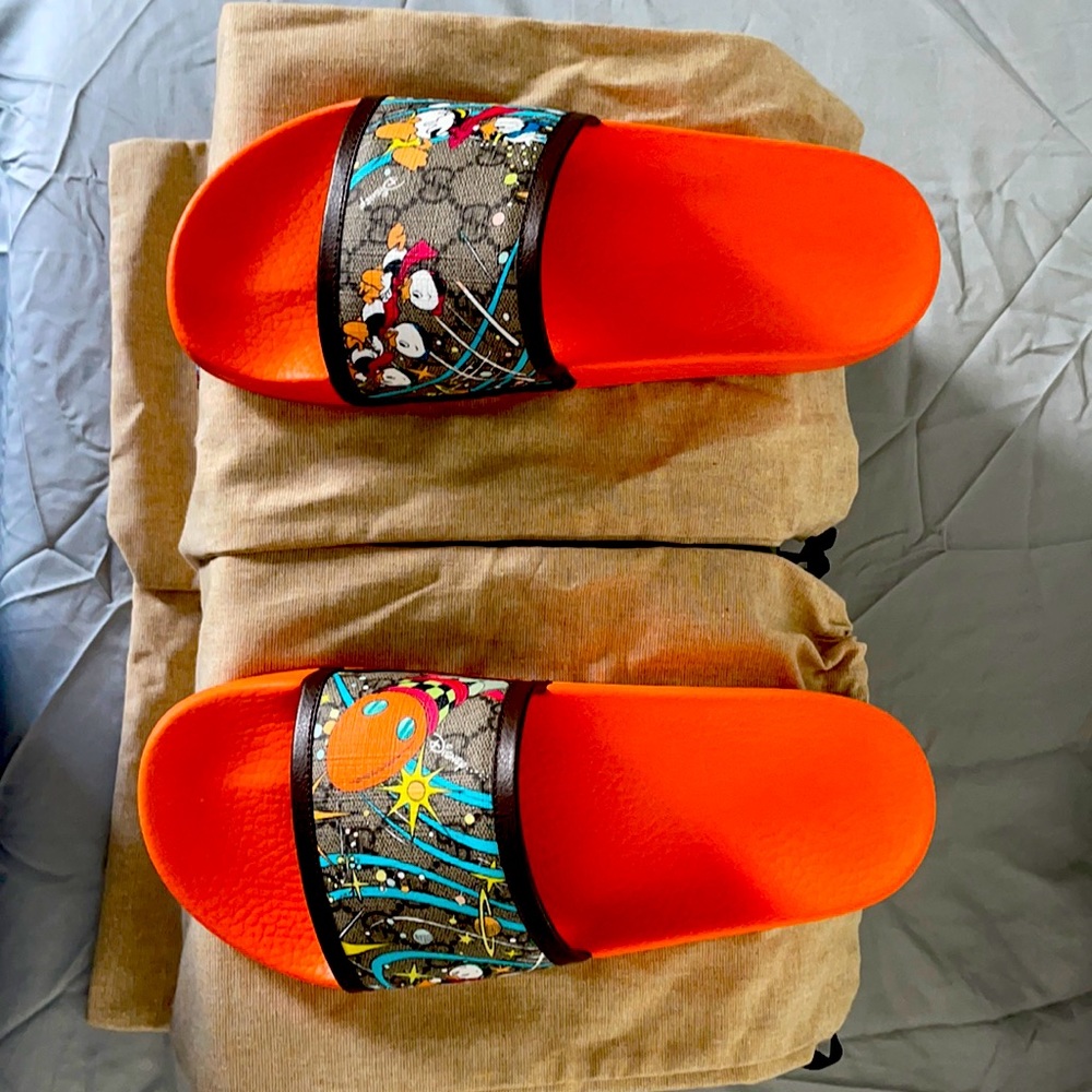 Gucci sandals size 9